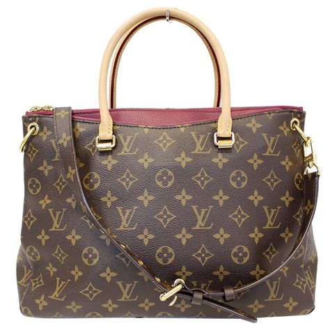 how is a louis vuitton doppeltasche|Louis Vuitton monogram canvas.